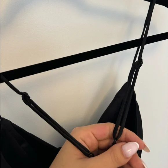 Anahi Cami Top in Black Superdown - Size M - Picture 12 of 12